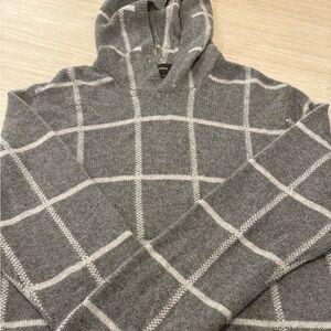 Vince men’s cashmere hoodie xL